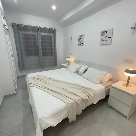 Modern In Cristianos Arona (Tenerife)