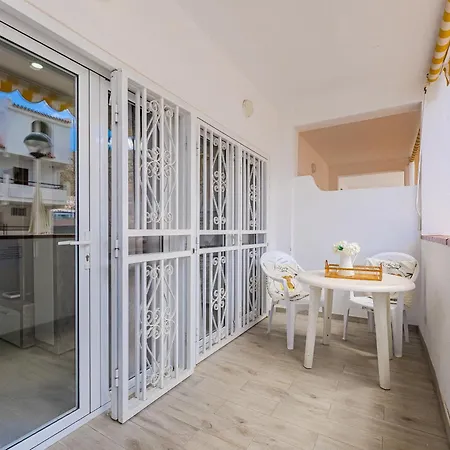 Modern In Cristianos * Arona (Tenerife)